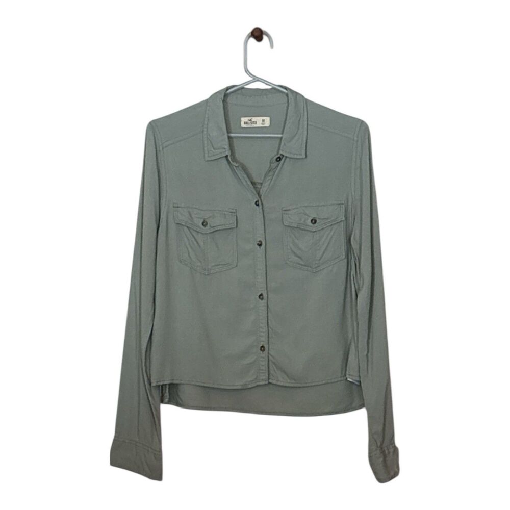 NEW Hollister Women’s Cropped Utility Shirt Button Up Long Sleeve Size Medium